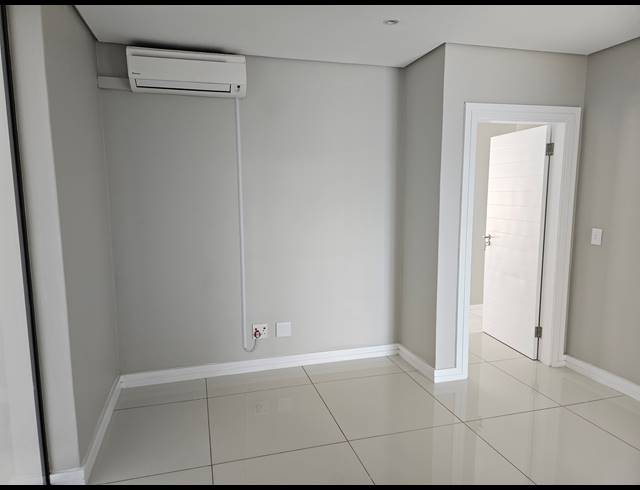 4 BEDROOM TOWNHOUSE FOR SALE IN IZINGA ESTATE